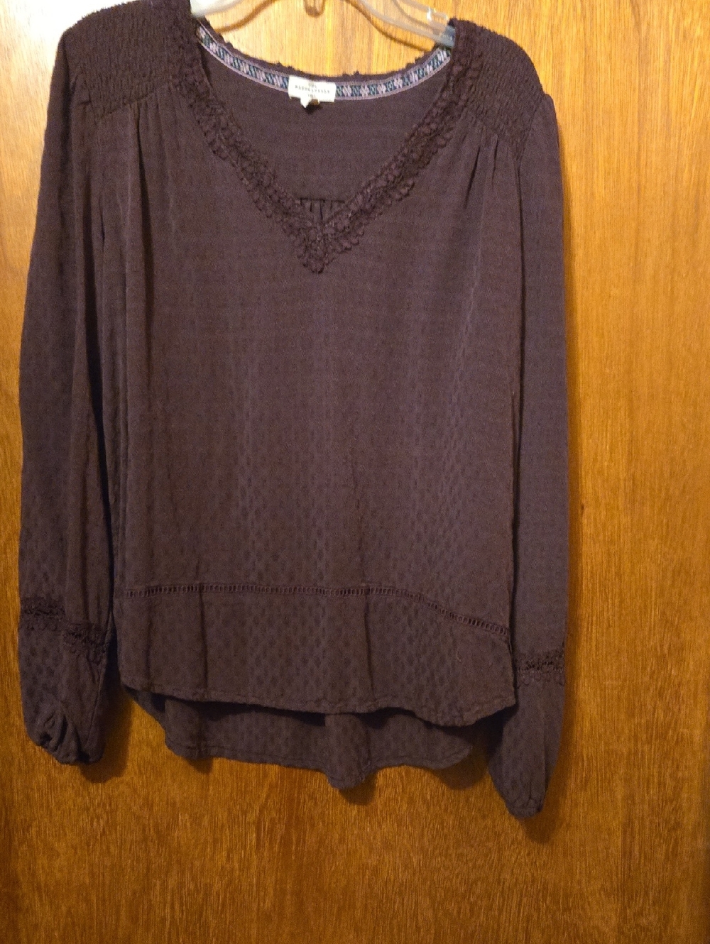Boho V-Neck Long Sleeve Blouse in Deep Plum